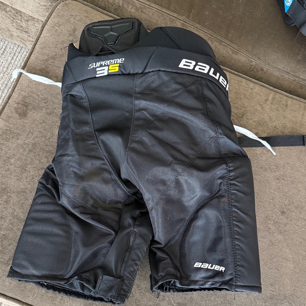 Bauer Supreme 3S Black and Yellow Youth Athletic Shorts - Picture 4 of 5